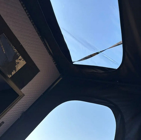 Namiot dachowy Moonbox SBT-A04