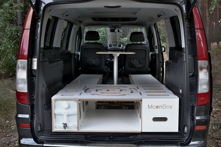 Box kempingowy - Moonbox ze stołem Van/Bus 124cm